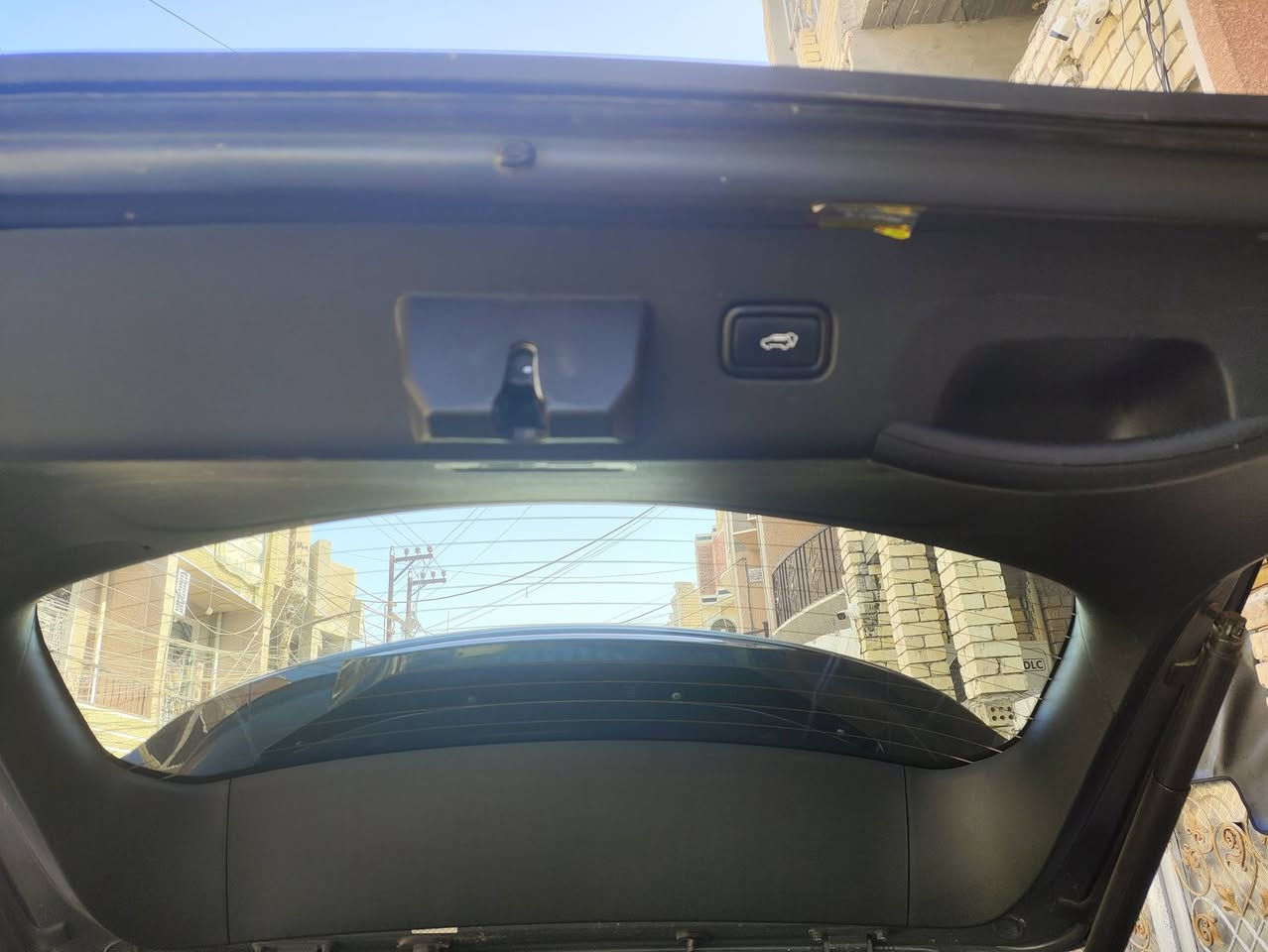 السلام عليكم
سبورتج ٢٣ EX هايبرد سيارة نظيفة كلش ماشية ٥٨ ميل حادثهة كلش بسيط بارد قليل بالجنطة السعر ٢١٠ وبيهة مجال او مراوس بموديل ٢٥ هايبرد وانطي فرق مكان السيارة بغداد الشعب *********** 
تحياتي للادارة
