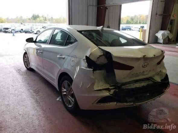 السلام عليكم النترا موديل 2019رقم اربيل تريد وكالة تريد تحويل صور الحادث مرفقة ماشية 84مواصفات معروفة كامرة دوارة تحكمات تبريد ثلج كير أي تي راديتر 2021خير من الله سعرها 138وبيهامجال بسيط ***********
مكانها بغداد حي الجهاد
