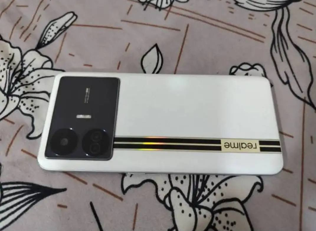 ريلمي gt نيو 5se
ذاكرة 1 تيرا
السعر360
*********** بغداد, العراق
