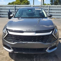 كيا سبورتاج EX • ٢٠٢٤ • حادث خلفي