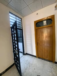 50متر سعره 17وبيه مجال بلاش بلاش .. 07805494884 أو تساب  بيت على شارع ...