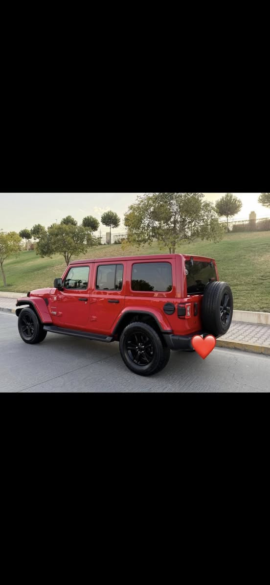 سلام عليكم شبابنا الطيبين 
موديل 2020 صحارى 4 سلندر توربو بانزين
سيارة جديدة بدون شخوط وبارد وتكحيل وبيها صبغ فقط الفندر البلاستك جهة السائق نص من عندة صبغ والباقي مكفول من الصبغ ايرباك راجع سستم
جاهزة من ميكانيك وصدر وكير رقم اربيل بأسمي 
ماشية 72 الف ميل 
مكانها ديالى بعقوبة 
السعر 245 وبيها مجال للطيبين
للتواصل ***********
