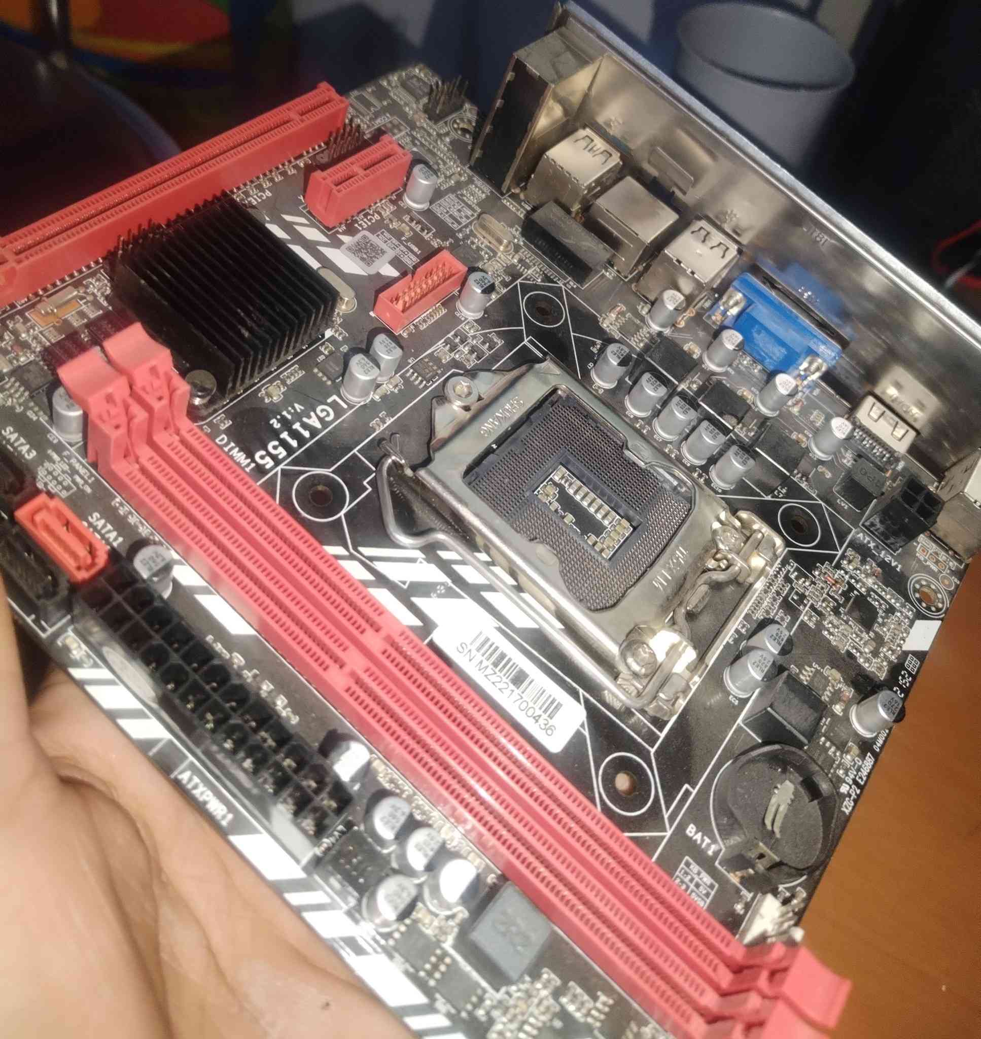 مذر بورد للبيع مستعمل الجيل الثاني والثالث
مكاني بغداد خلي سعرك وبل عافيه


**إذا كنت صاحب هذا الإعلان وتريد حذفه لأي سبب، رجاءا أرسل رسالة إلى الدعم الفني**