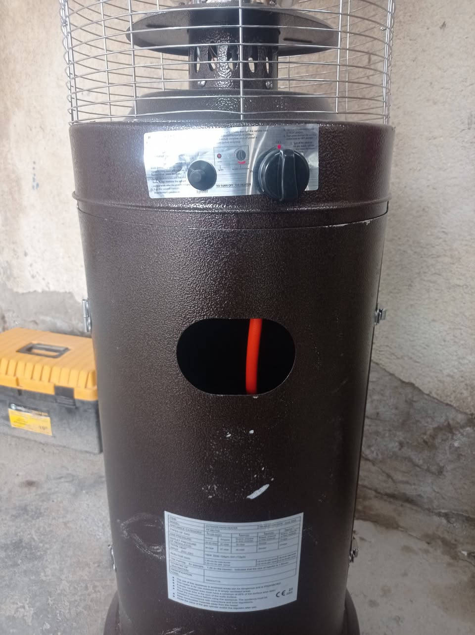 السلام عليكم عندي صوبه غازيه استخدمتهه يومين واريد ابيعهه جديده  لئن محتاج فلوسهه اشتريتهه 165 واريد ابيعهه 125عنواني الامين للواصل
 ***********
