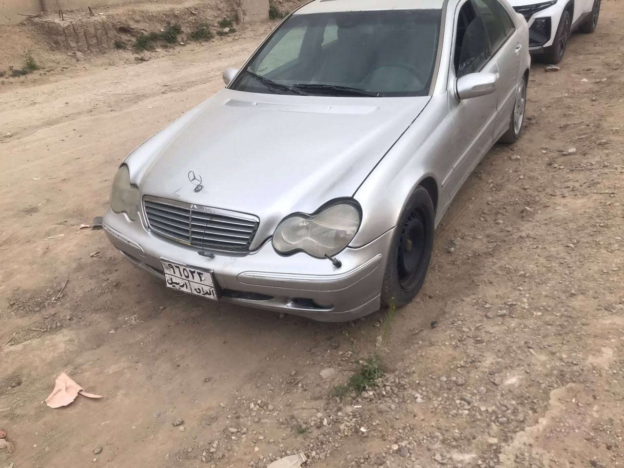 مارسدس محور في فتي نقص صدر نص عمر كهربائيات جاهزة بس الشاشه واكفات بدون تحويل 2003 دوشمه جديدة يرادلها ترتيبات السعر 40 ورقه مكاني بغداد مراوس عادي ***********
