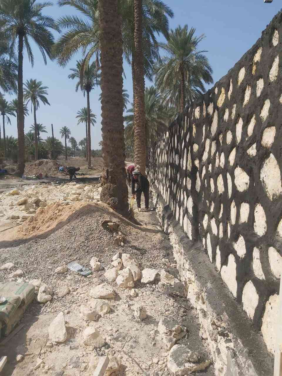 لبناء الحجر كرسته وعمل بيوت واسيجه واساس ونافورات وتغليف  وبسعر مناسب لاتصال على لارقم الهاتف 👇🏻👇🏻👇🏻👇🏻***********
***********
***********
