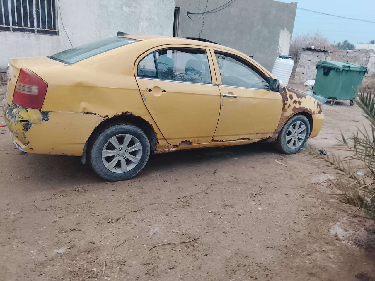 ياالله السلام عليكم سياره ليفان م 11 رقم بغداد صدامي تحويل صاحبها يريد يحولها مكينه وكير كورلا خير من الله لاصرف ولاتبخير كير اوتو كهربائيات شغاله تخم تاير ويل كب حداديه جيده الكشر كدامك السعر 14 وبيها مجال قليل مكاني بغداد اليوسفيه الشراي يتصل وبيك خير ودلل ***********
