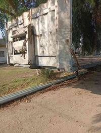 لبيع عربانه دسك برك شراي خابر سعر خط 07831266724