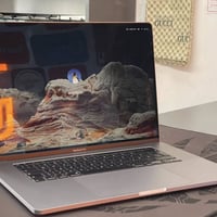 MacBook 💻 Pro 16-inch,2019  بۆ فرۆشتن زۆر پاکە  تەنها iCloud لەسەر بوە...