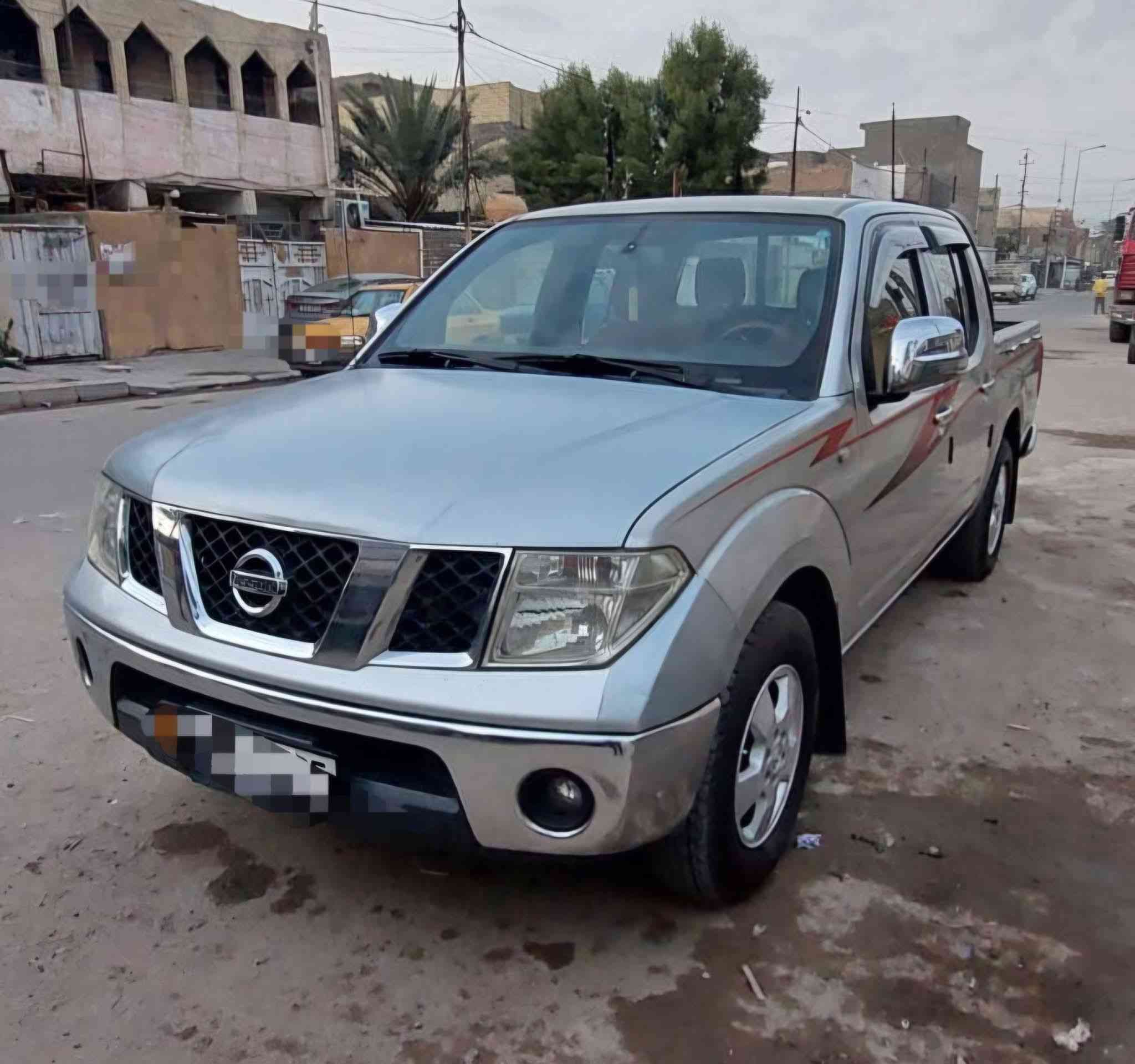 سلام عليكم
عندي بيكم نيفاره موديل 2009 

رقم سليمانيه جديد الدولي شرط التحويل 

مكينه لا بخار ولا تنقيص خير من الله 

كير عادي صدر مامي خلفي جديد تبريد ثلج 

بيه صبغ الباب الخلفي اليمنه 

مكان سياره بغداد الرصافه السعر 90

رقم الهاتف ***********
