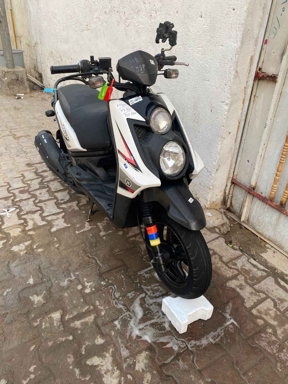 سلام عليكم دراجه سكنس جبلي للبيع نضافه%100  مكفوله كفاله عامه منل تاير لتاير الدراجه برغي واحد ما مفتوح بيها شرط ع فحص اي فيتر جيب وتعال افحص دراجه ما متعوبه شلعه ومعدل وخير من يم الله 
عنوان : ميسان
السعر خاص : ‭٠٧٧٤ ٤٨٨ ٥٥٣٩‬
