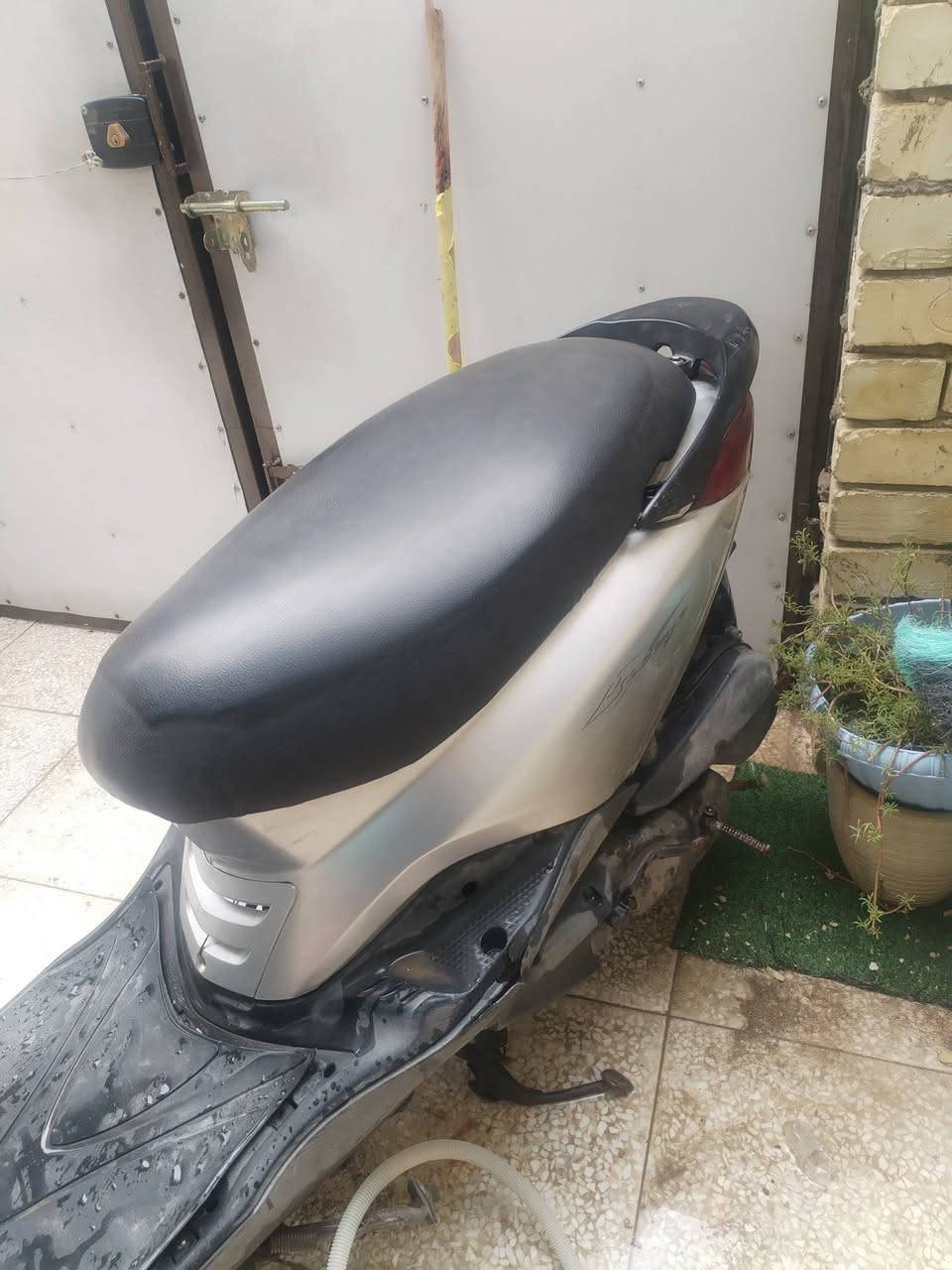 دراجه بريز للبيع بيه تبخير المكان شهداء البياع رقم الهاتف ***********
