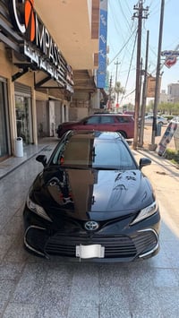 كامري 2022 xse  هايبرد   فول مواصفات عداداشكام و5   وكاميرات  سقف فتحة...