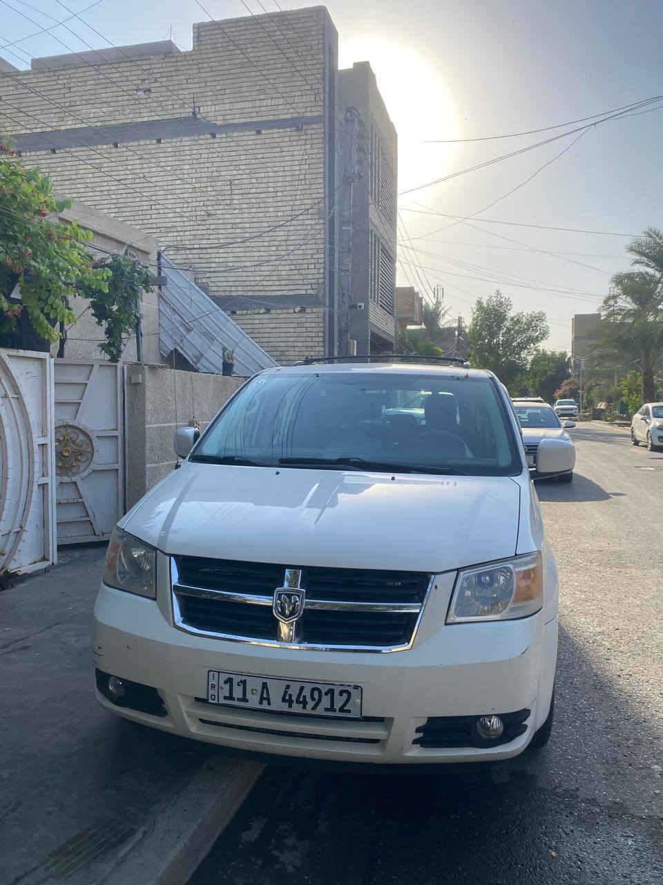 دوج كرفان 2008 قطعتين صبغ محرك 3800 رقم جديد هزه جديدة رقم بغداد العنوان بغداد (اخوان اني مكلف بالنشر هذه رقم صاحبهة ***********)سعر 110
