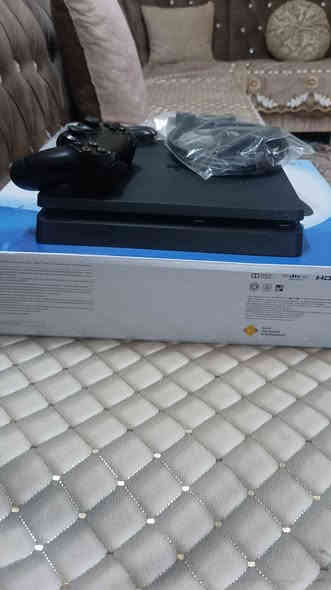 سلام عليكم بلي 4 سلم للبيع واحد تيرا يعني 1000گيگا جديد كل ملحقات ويا حتى الكارتون ويا فول نضافه الجهاز مامفتوح باله اوروبي البيع شرط مابي مشكله شرط الفحص للتواصل واي استفسار هذه رقم الهاتف *********** كركوك
