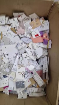 اكسسوارات شخصية • توصيل • للبيع