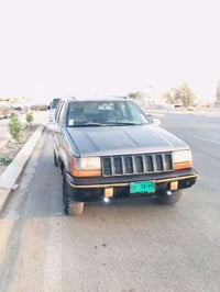 جیب شیروکی مکینه بطه vvt 2500ملکه  رقم موصل شرت اولیات حاسبه باتری لوک...