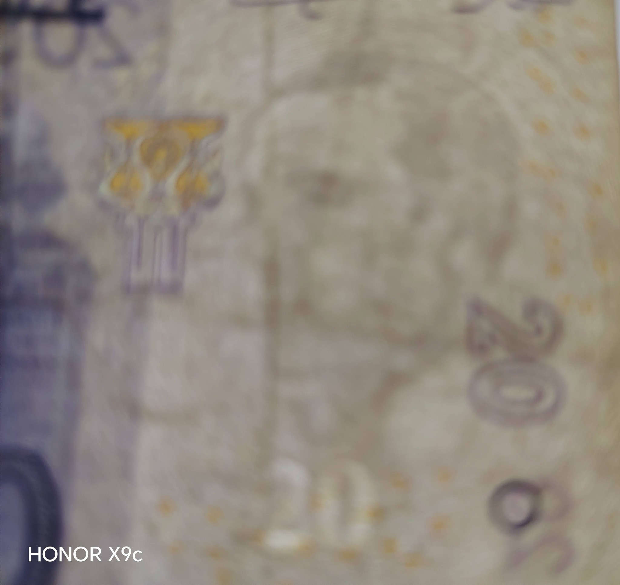 20درهم مغربي 
7000دينار


**إذا كنت صاحب هذا الإعلان وتريد حذفه لأي سبب، رجاءا أرسل رسالة إلى الدعم الفني**