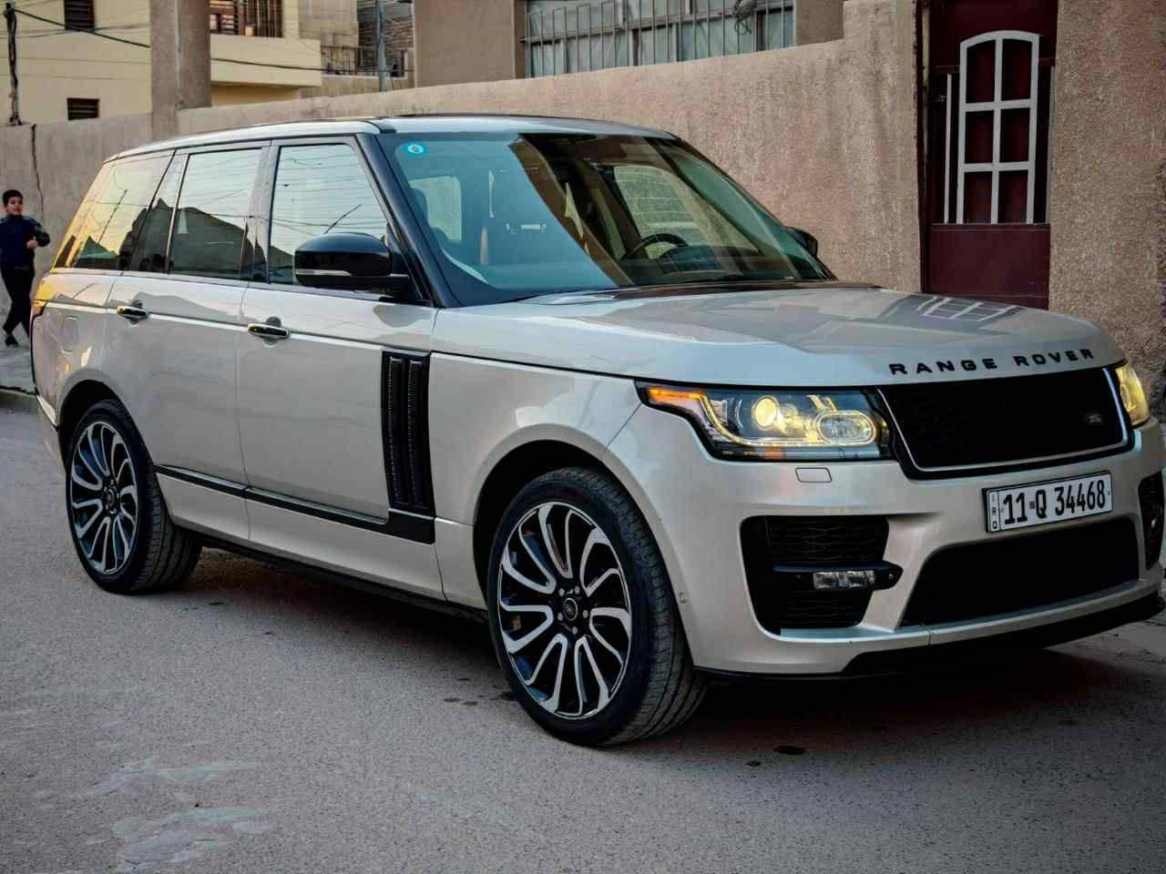 السلام عليكم من رحصت الئدمن المحترم رانج روفر ڤوج 2013 جديده جديده بحالت الوكاله ماشيه 68  سعرها 31500 واحدوتلاثين ألف ونص/ عتراف مباشر رقم بغداد انجليزي  كت دعاميات از بي السيارة فول الفول مواصفاتها وجنايتها يعرفوها السيارة صفر عطل كفاله بدون صبغ مكينه 8س كبر ومكينه خير من الله حداديه خير من الله عل شركه تخم تاير جديد مكاني كربلاء للأستفسار الأتصال على الرقم ***********
