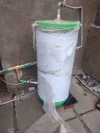 سخان جديد للبيع قيم وخذ 07705842676