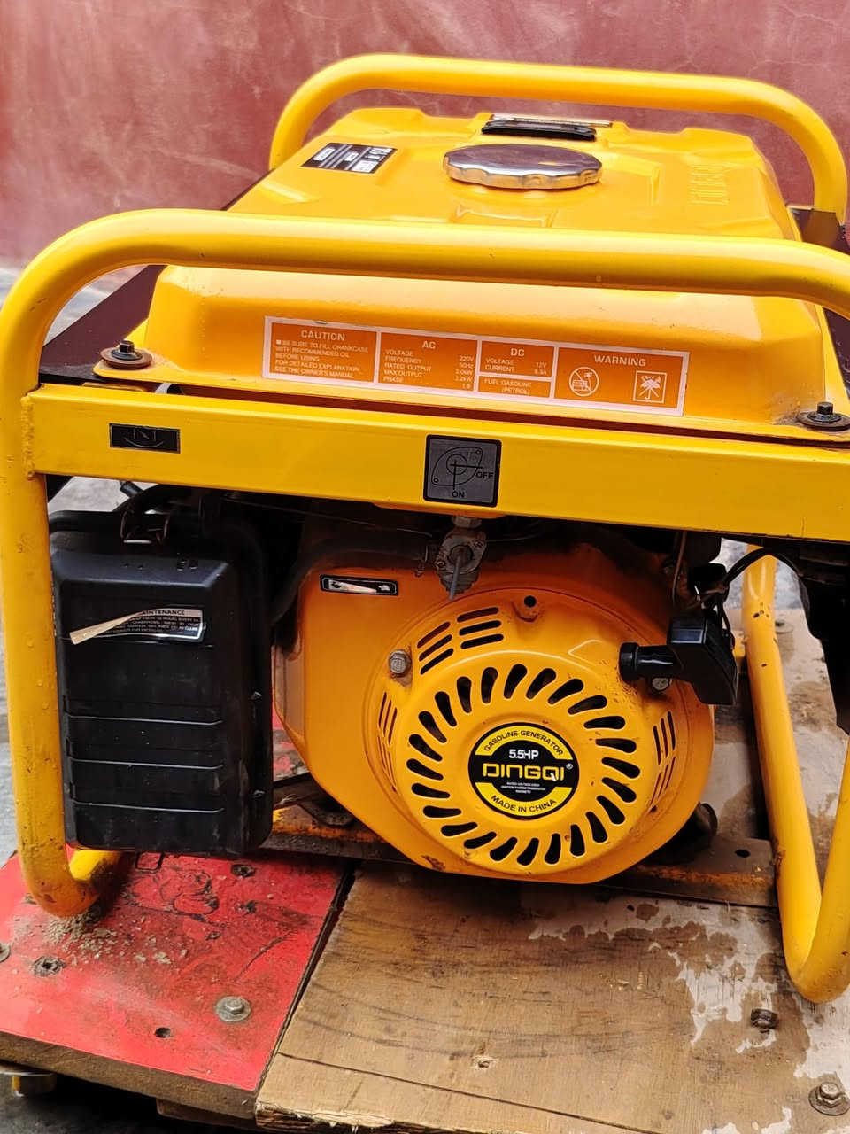 سلام عليكم مولد نضيف ماستخدمته هواي الله شاهد شقال وتجي تحمل عليه البيت يلاتاخذه يفيد البيت اصحاب المحلات رايده 200 وبي مجال


**إذا كنت صاحب هذا الإعلان وتريد حذفه لأي سبب، رجاءا أرسل رسالة إلى الدعم الفني**