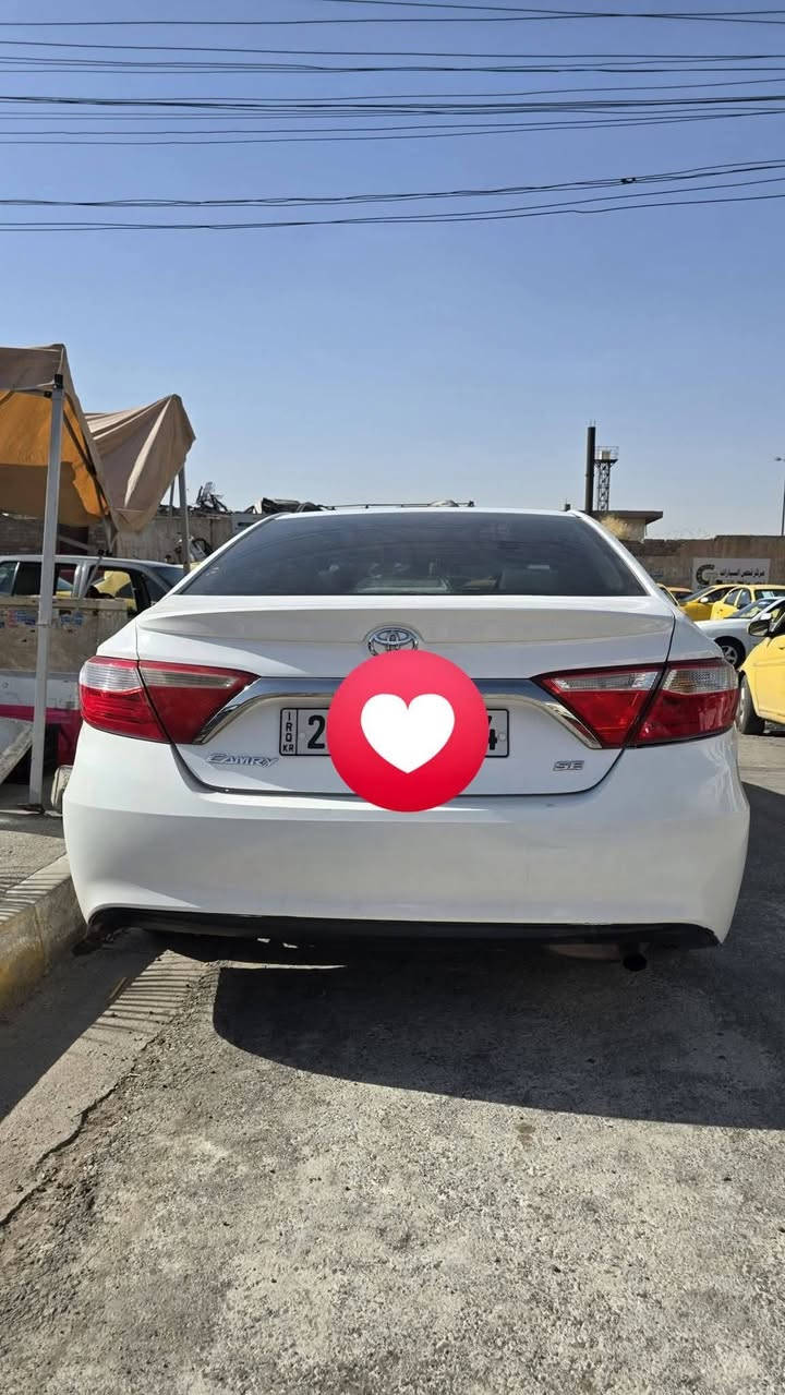 كامري موديل 2016 بأسمي رقم اربيل جديد هزه جديده سنويه جديده بيهه طخه بلصندوگ واصله الحوض فقط .التواصل ***********
