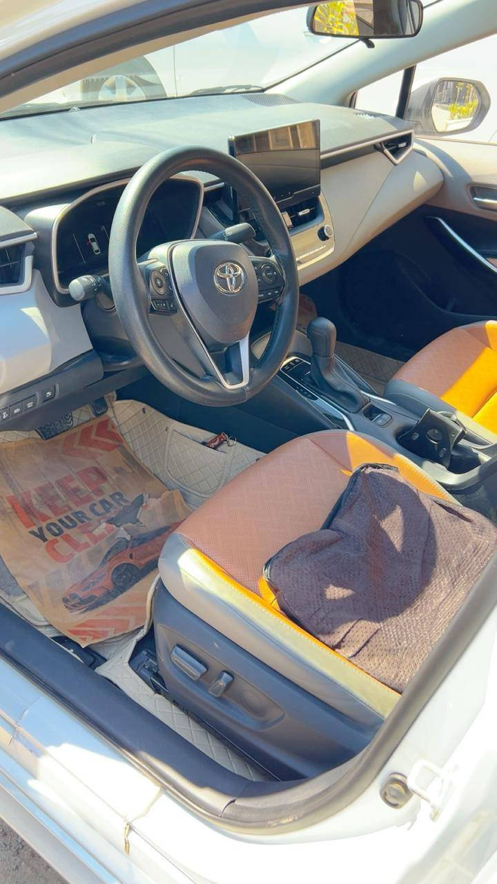 كورلا هايبرت  موديل ٢٠٢٤ / ماشية / ١٥ الف/ جلد لون مميز قرميدي فئة اس كشن كهرباء بصمة عدد ٢ تحكمات جهتين فتحة سقف تحكمات ستيرن قطعتين تبريد قيادة تحكمات ٣ هندبريك دكمة اوتوهلود مكفولة من من كلشي سيارة زنون عالي ناصي اصلي بغداد تحويل مباشر باسمي سيارة سعر ٢٣ مليون

***********
