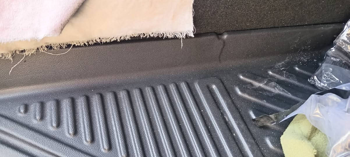 السلام عليكم اخواني
ارضيات ديستروير وسيل 5 ريزلولاين اصلية نوعية ممتازة تغطي الجوانب بالكامل مع ارضية الصندوق كاملة
جدد ما مديوسات فارش فوكاهن حوضيات جلد
الي تفيده ابيعهن  باقل من سعر السوك وتدللون
مكاني المنصور
*********** واتساب
اعذروني ما اتابع التعليقات
