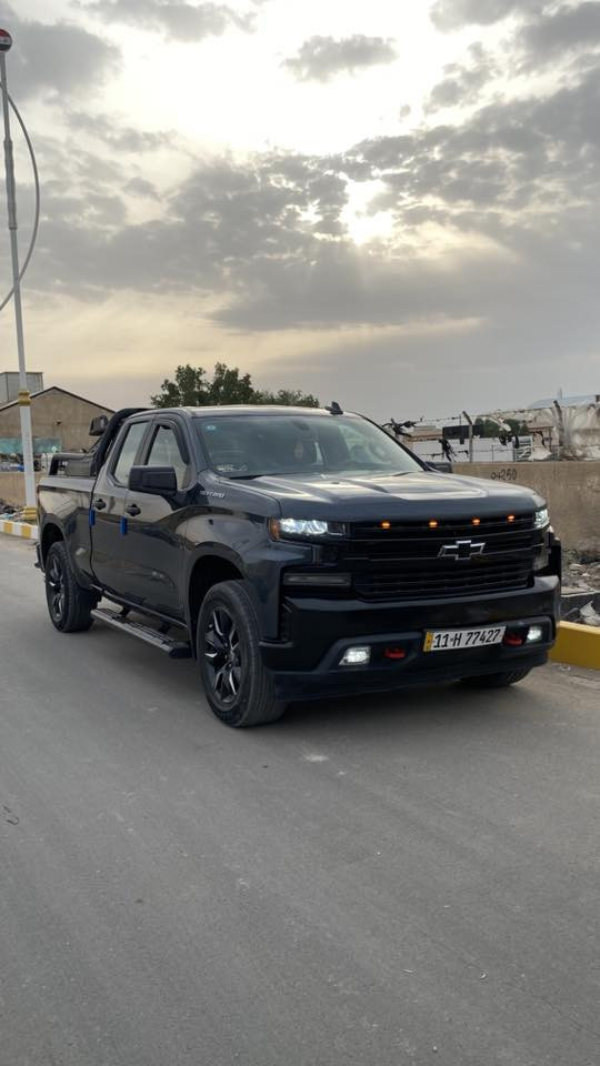 سلفرادو 2019 للبيع بدون حادث
وارد امريكي  ماشيه 87 الف مايل رقم بغداد 
مكينة 6 سلندر 4.3l
عليها محجر  وترفيعه 2 انج من المقدمه
بيها سرقه دواخل ومبدله بدواخل مميزه واحلى من القديم ، بيها صبغ باب بدي لان كان بيه خدوش وبيها خدوش بسيطه وبارد 

السياره خير من الله بكل شي وهيبه ولون مميز رصاصي فيلي وصراحة  لوما محتاج فلوس ما عرضتها للبيع   
مكانها  بالناصرية
للاستفسار على واتساب💚 (فقط) متوفر
***********
