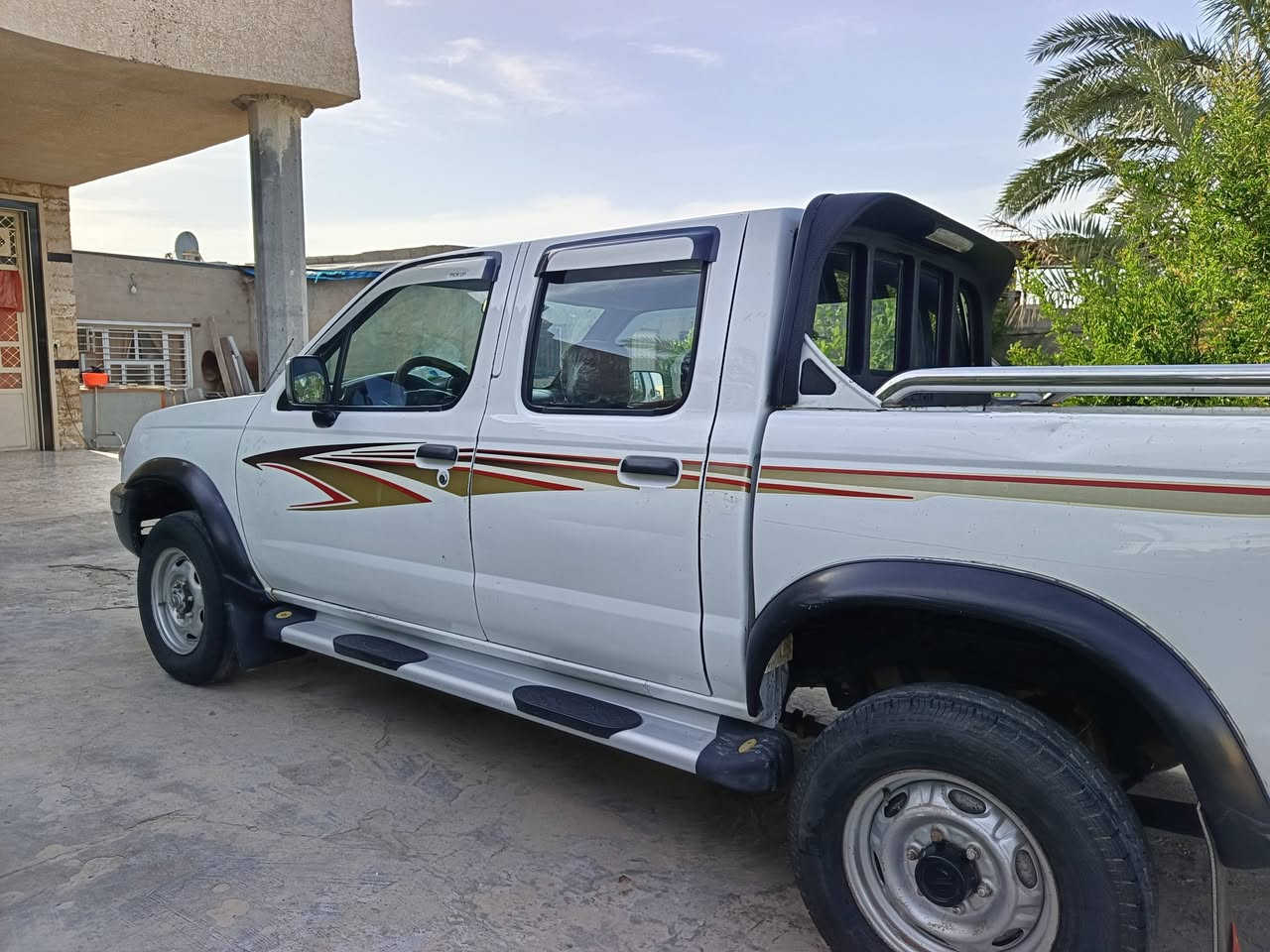 السلام عليكم ورحمة الله 
نيسان فور ويل 2004 بيهة مكينة vvt 
السيارة كفالة گير ومكينة وتبريد وحدادية
السعر 90 قفل 
العنوان بغداد الراشدية قرب المرور مال الحسينية
***********
