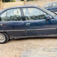 سياره اوميكه للبيع موديل 95 محرك وكير ع الفحص السياره معمره كامل السعر...