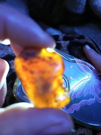 احجار • للبيع • الشعب