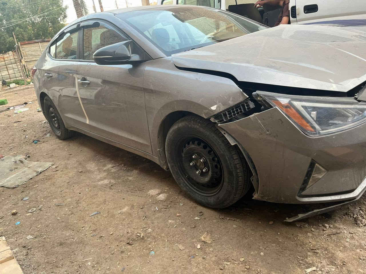 السلام عليكم سياره للبيع على حادثه النترا موديل 2020 وارد امريكي مكان بغداد الحسينيه غير متواجد على الفيس 
***********
