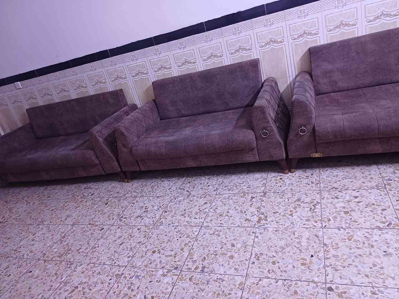 اسلام عليكم تخم للبيع 
السعر 125
للستفسار ***********
