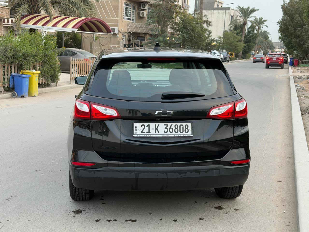 شوفرليت إكوينوكس 2021 
السعر 13800
المواصفات:
 • الموديل: 2021
 • الحالة: ممتازة
 • المحرك: ‎( توربو 1500 )
 • ناقل الحركة: أوتوماتيك
 • العداد: ‎(65 الف ميل)
 • الوقود: بنزين
 • اللون: ‎(اسود)
المميزات:
 • مكيف قوي
 • شاشة لمس
 • كاميرا خلفية
 • نظام بلوتوث
 • مثبت سرعة
 • أنظمة أمان (ABS – Airbags)
 • داخلية نظيفة جداً
السعر: ‎(138) بيها مجال بسيط 
للتواصل: ‎
***********
مكان السياره يرموك او حي الجامعه بغداد, العراق
