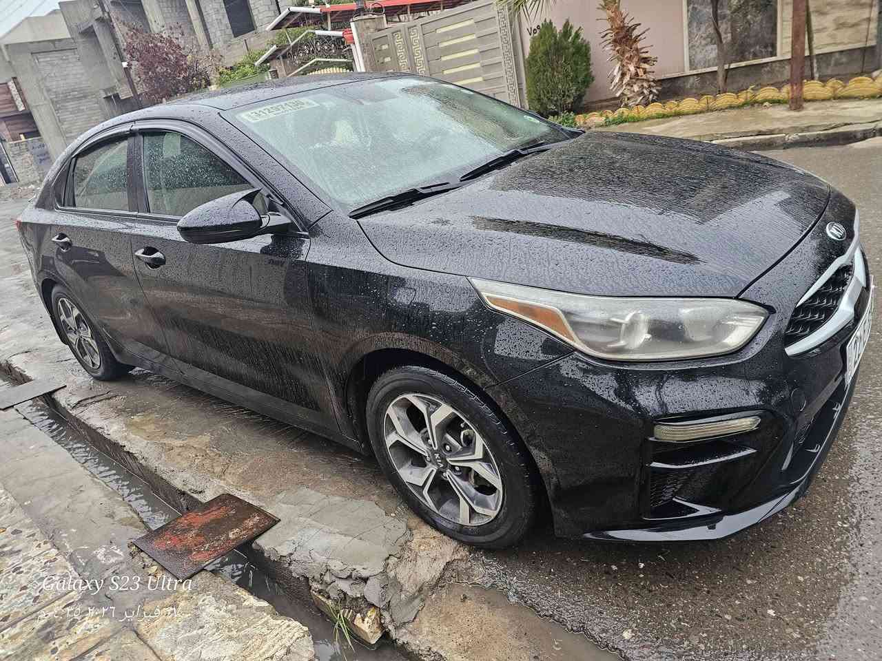 كيا فورتي 2020
اسود نص فول
ماشية 100m
بأسمي 
ضرر جاملغ يمين تبديل
وكلير جاملغ خلفي 
السعر (142)
مكان السياره موصل 
للتواصل ***********
