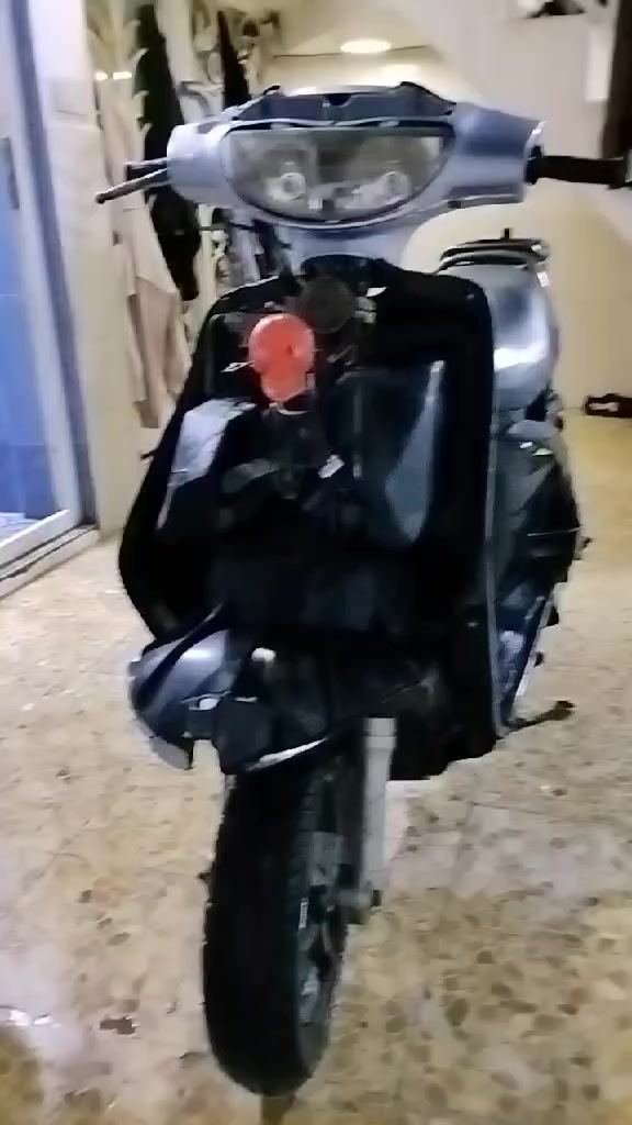 سلام عليكم فاراشه البيع نضيفه كلش البيع نجف شارع الشفلات *********** بي وتس اب ما مفتوحه
