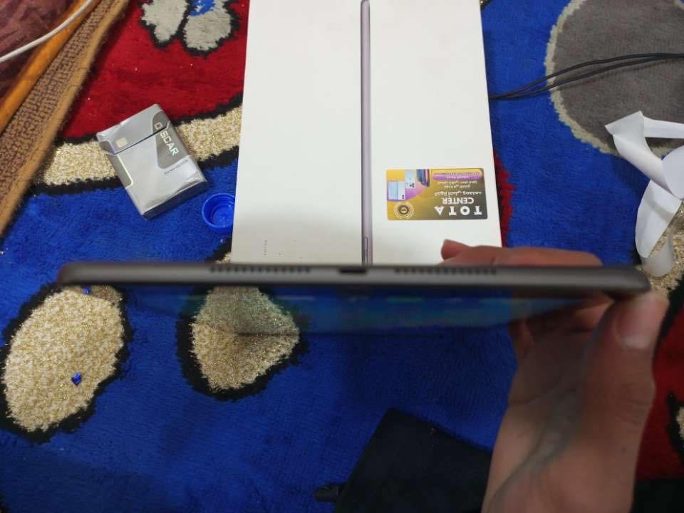 سلام عليكم يا الله ايباد ٩ مكفول من لفتح بطاريه 83 جهاز نضيف بشكل ذاكره 64   بس ضروف وريد بيع  ملحقات جهاز  كارتون شاحنه وكيبل فقط السعر 250 وبي مجال التصال ع رقمي لماسنجر ماسحه *********** مكاني كربلاء جسر سيد سماعيل🎶👌🏻
