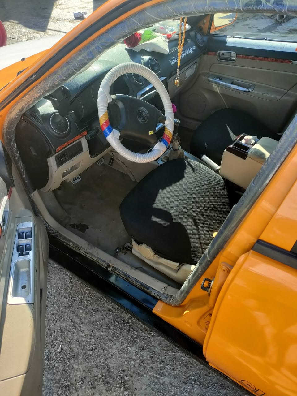 سي كي للبيع 2011 رقم بغداد مشروع وطني شرعي بل موصل هيه غرمات صفر محرك وكير كورله 36وبيه مجال 
*********** لريد يخبرني عل رقم
