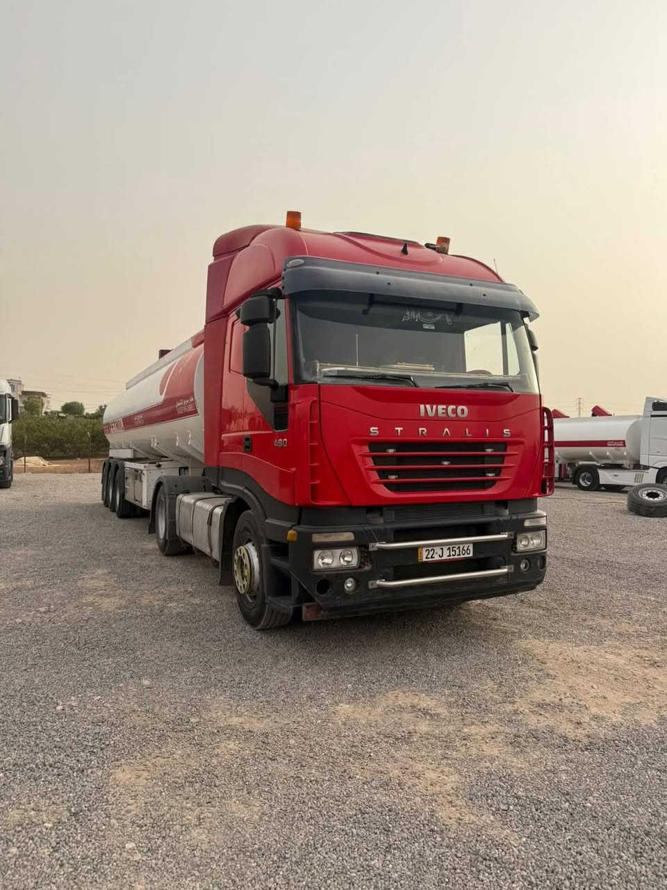 للبيع افيكو موديل2004 سياره بلاديه بل صبغ شرط رقم اربيل  جي بي اس طوناج صهريج الروعه 2019 انا الشرعي سياره جو الشغل تبريد شغال تايدر   رقم سنويه جديد 2030 جير توماتيك. 16نمر حجم480 سبلت خزن ***********العنون الموصل
