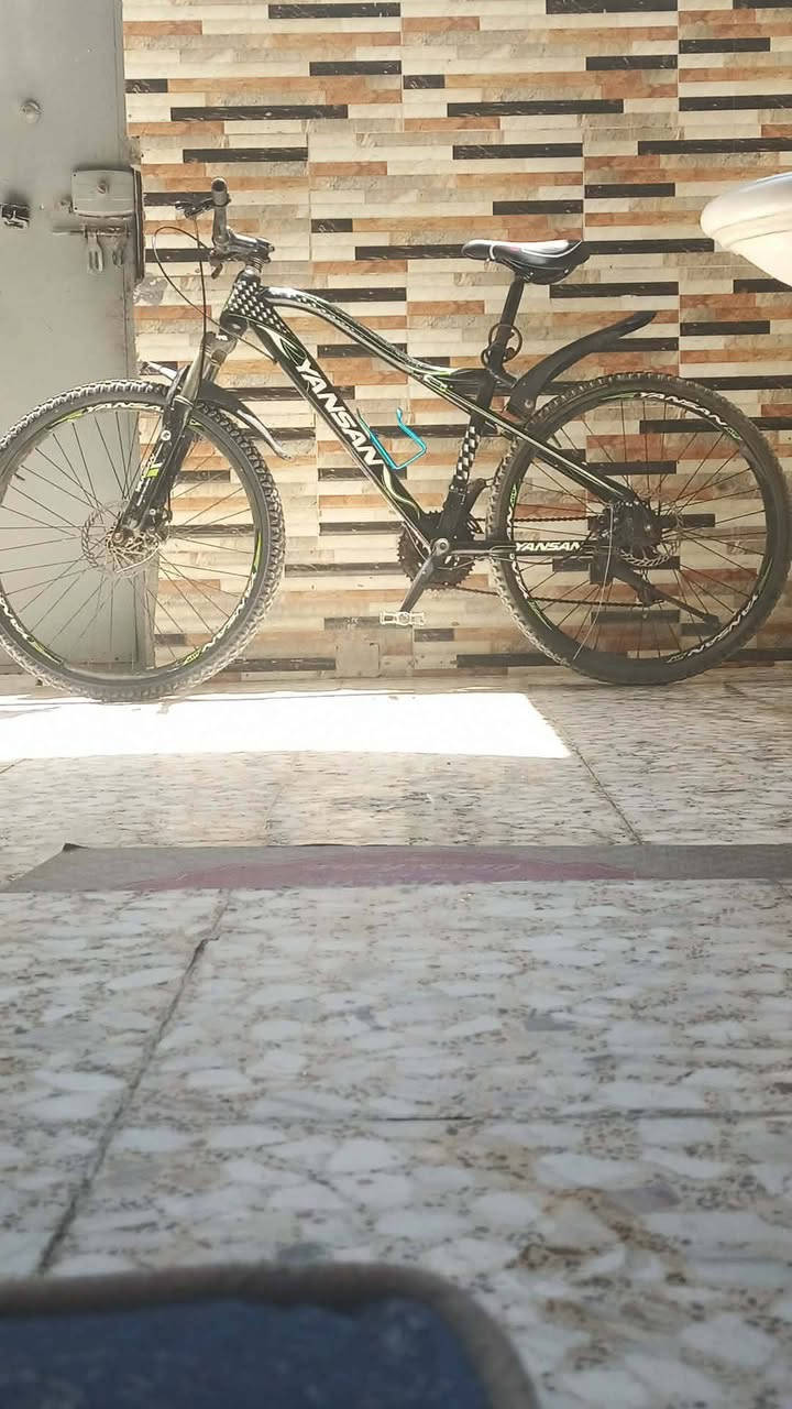 حجم 26 نضيف بيه عواج قليل با ويل بدون كيور سعره 60


**إذا كنت صاحب هذا الإعلان وتريد حذفه لأي سبب، رجاءا أرسل رسالة إلى الدعم الفني**
