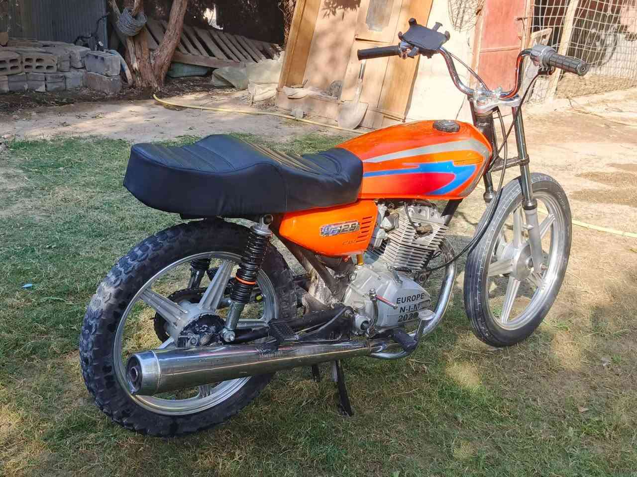 دراجه البيع رقم سنويه اسود 
تعميره 25
شاصي 2009
راعيها موجود بس ماشرط مداور تفاصيل اكثر خاص او اتصل 
مكاني نجف حي نداء 
رقمي وبي واتساب ***********
السعر 550
