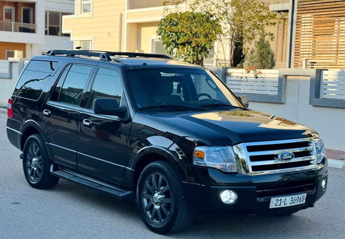 السَلٱمٌ عـَلـْيگمّ للبيع فقط
سعر 149 ورقه 
للاتصال ***********
فورد اكسبديشن 2013 
كفاله عامه من صبغ وبارد وتبديل وجولح 
سياره فول الفول خليجي شركه نيڤا
ماشيه 90 الف 
موصفات XLT فول 
دبل اكسل
محرك 8 سلندر  
حجم محرك 5400
سقف اسلايت (الفتحه )
كشنات كهربائي
تبريد مركزي
دواخل سياره جديده
7 راكب
دواخل بيجي 
حساس خلفي 
كامره 
 تحكم استيرن
وثبيت سرعه 
مانع انزلاق 
 تبري تدفئة شغال
كير محرك جديد شرط
صدر امامي خلفي جديد
تخم تايرات جديد
‏كهربائيات—كله شغال -
شرط سياره جاهزه 
تحويل مباشر
سياره مابي نواقص بدون مصرف 
رقم سليمانيه جديد 
سنويه جديد لحد 2028
شرط تحويل او غرامه 
تحويل مباشر 
عنوان ديالي خانقين ✅
