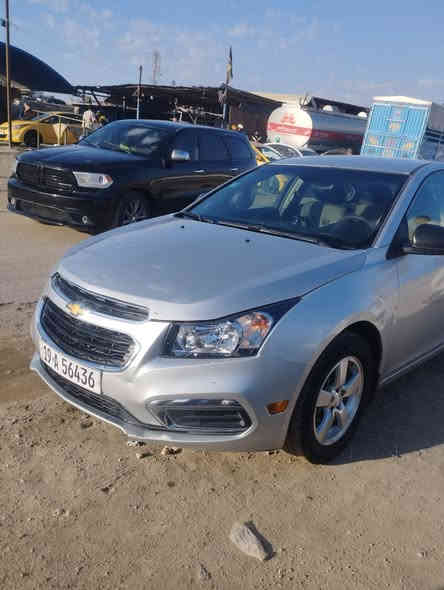 شوفرليت كروز موديل 2016وارد امريكي حادثه بنيد تبديل بدون إرباك مكينه 1800جاهزه من كلشي عارضة ب72 وبيه مجال بسيط ***********
