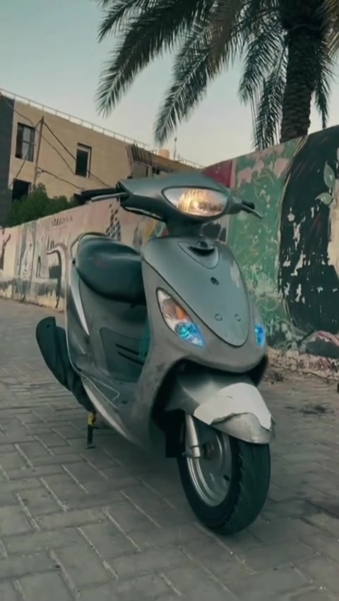 سعرهه 900 علق وانه اجيك خاص وهذا رقمي ***********
