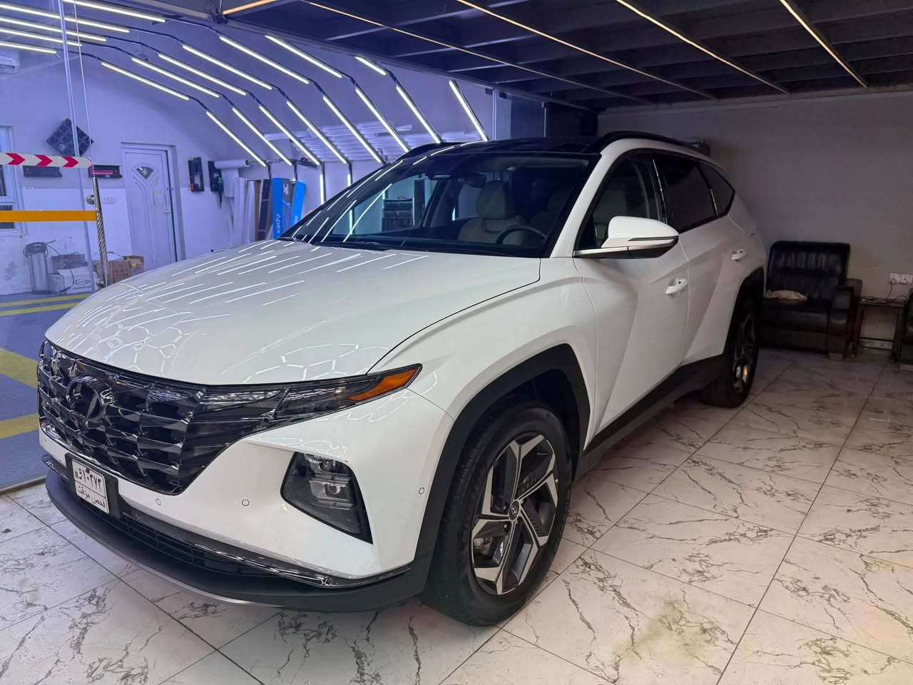 🚗 2024 HYUNDAI TUCSON LIMITED

🛠️ الضرر:  جانبي موضح في الصور
📏 عداد المسافة: 7000 الف مايل (فعلي)
📋 حالة السيارة: تشتغل (Run and Drive)
🔧 حجم المحرك:1.6L– 4 سلندر (هايبرد)
🔍 رقم الشاصي: KM8JECD18RU244474
📍 موقع السياره : بغداد 
للستفسار الاتصال ***********
