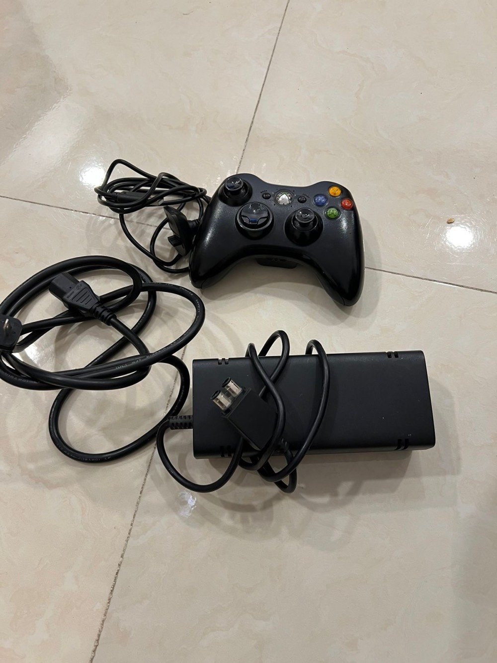 اكس بوكس 360
يحتوي على اكثر من 250 لعبة