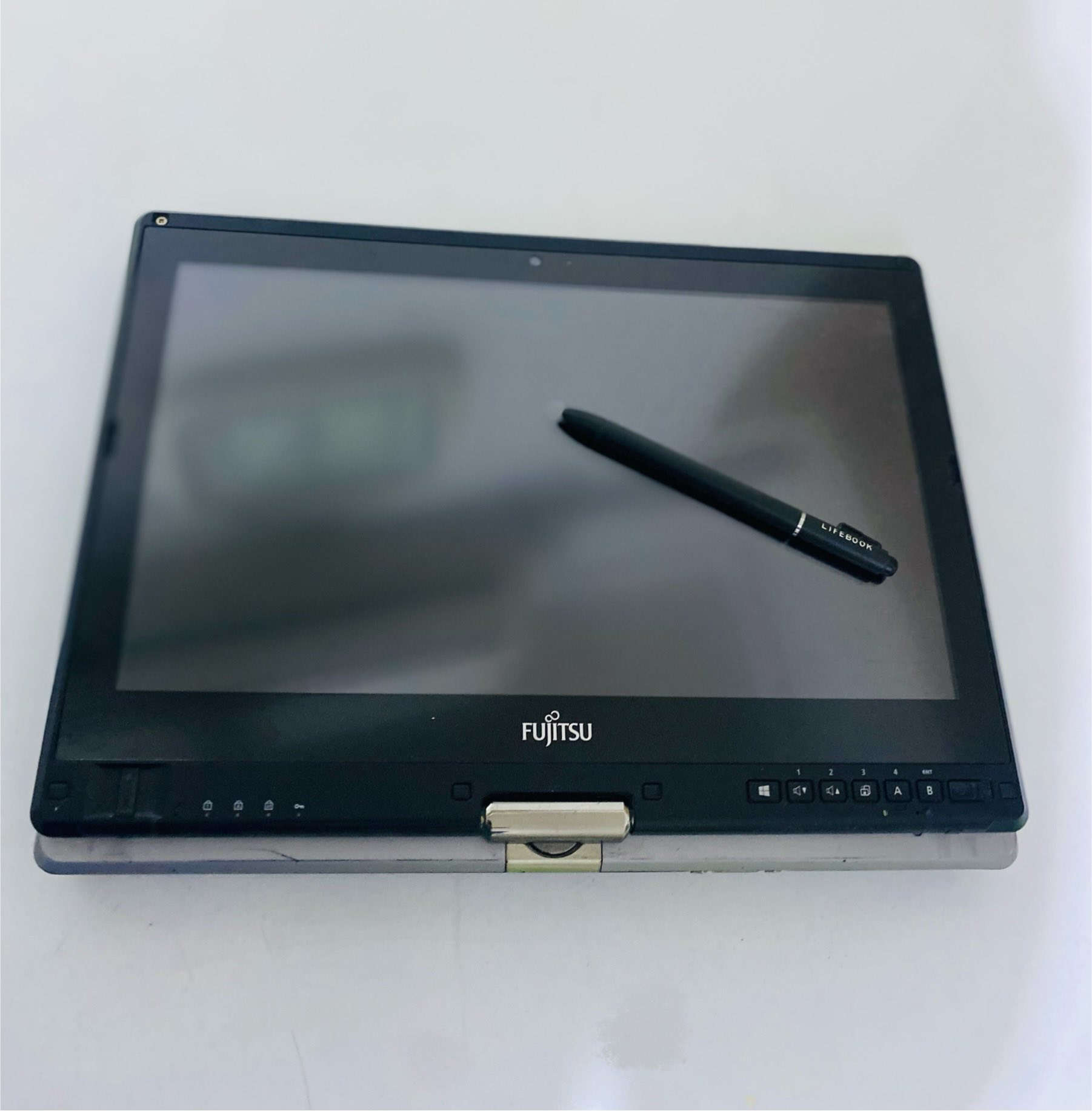 السلام عليكم
لابتوب FUJITSU lifebook t732الياباني🇯🇵
🟩لابتوب يتحول إلى تابلت ويدعم خاصية القلم 

🟩لابتوب مناسب للدراسه والتصفح والأعمال المكتبية

 🟩اللابتوب يجي بنضافة 85% استخدامة كلش قليل

مواصفـات اللابـتـوب :-
نوع المعالج Intel i3-3110m

نضام التشغيل يجي WINDOWS 10
اللابتوب مامفتوح وحالة البطارية ممتازة إلى جيدة
قياس الشاشة LED LCD 12.5
الرامات 4GB
مساحة التخزين 320GB
البطاقة الرسومية Intel hd graphics 4000
سعة البطارية 6700 mAh تطول تقريباً 10 ساعات استخدام متواصل
اشتريته قبل فتره ب275 وما استخدمتة
يجي ويا الجنطة مالتة والشاحنة الخاصة بي وماوس هدية
السعر 200 وبي مجال
مكاني كربلاء شارع ابو طالب ➡️
مامتوفر توصيل ➡️
للتواصل خاص➡️


**إذا كنت صاحب هذا الإعلان وتريد حذفه لأي سبب، رجاءا أرسل رسالة إلى الدعم الفني**