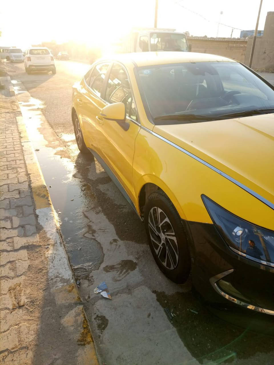 سلام عليكم سوناته هايبرد 2021 هاي ضربته ما مصبوغه علا هاذا وضعه وسياره حلوه  ونضيفه و اصوليه اوكفلك من كص وغرامات وكلشي السعر 130 وبيه مجال هواي للي يريد يدخل خاص الرقم *********** وشكرآ
