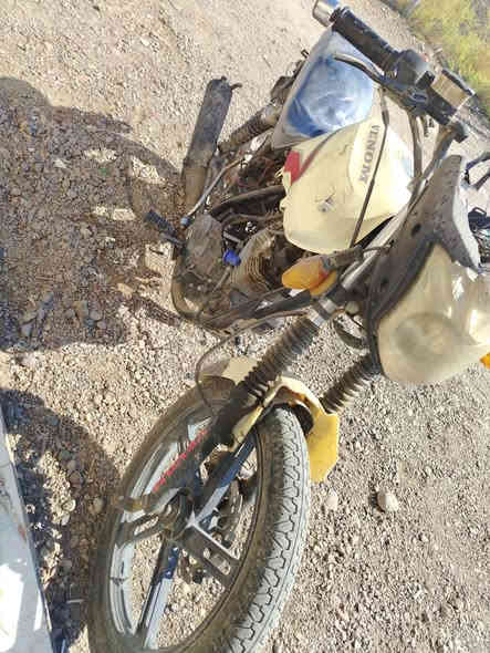 سلام عليكم شباب دراجه لبيع شغاله بس طك الهندر وكفت ابيع كوم حديد ب ١٥٠ الف  بلد مدخل 2
***********
